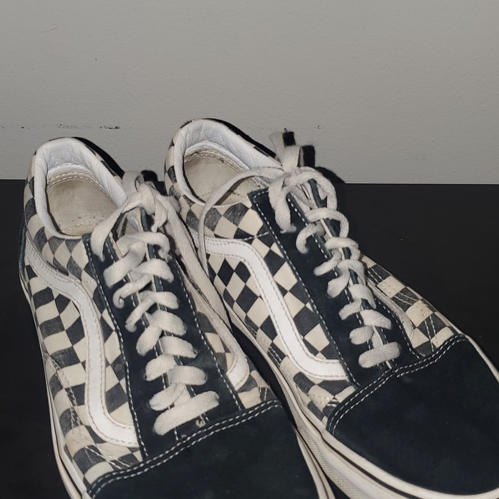 Vans Men's Checkered Black and White Sneakers